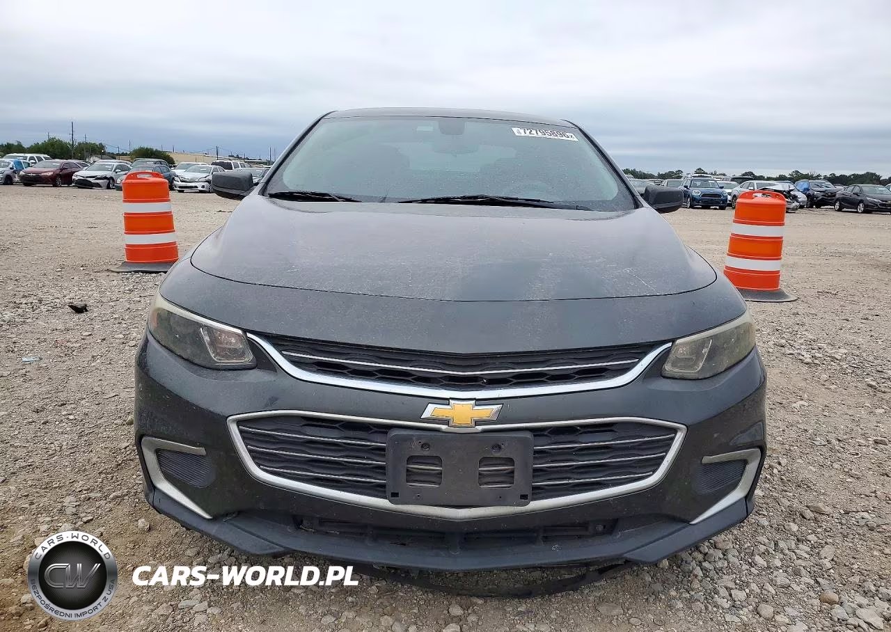 2018 Chevrolet Malibu Ls VIN:1G1ZB5ST7JF222175 - 5