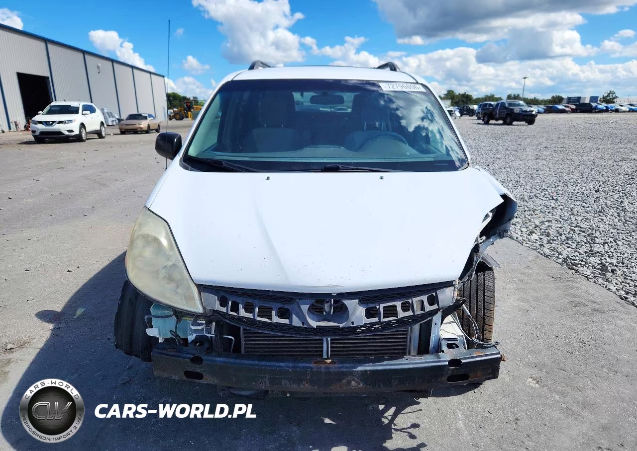 2009 Toyota Sienna Le 7-Passenger VIN:5TDZK23C99S280126 - 5