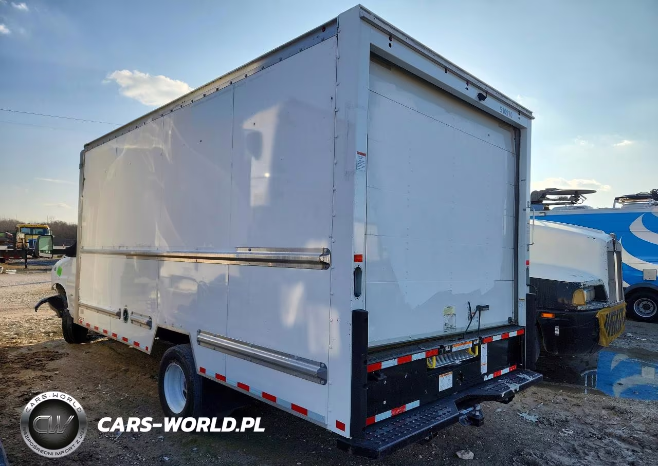 2022 GMC Savana Box Truck VIN:7GZ37TC78NN007178 - 2