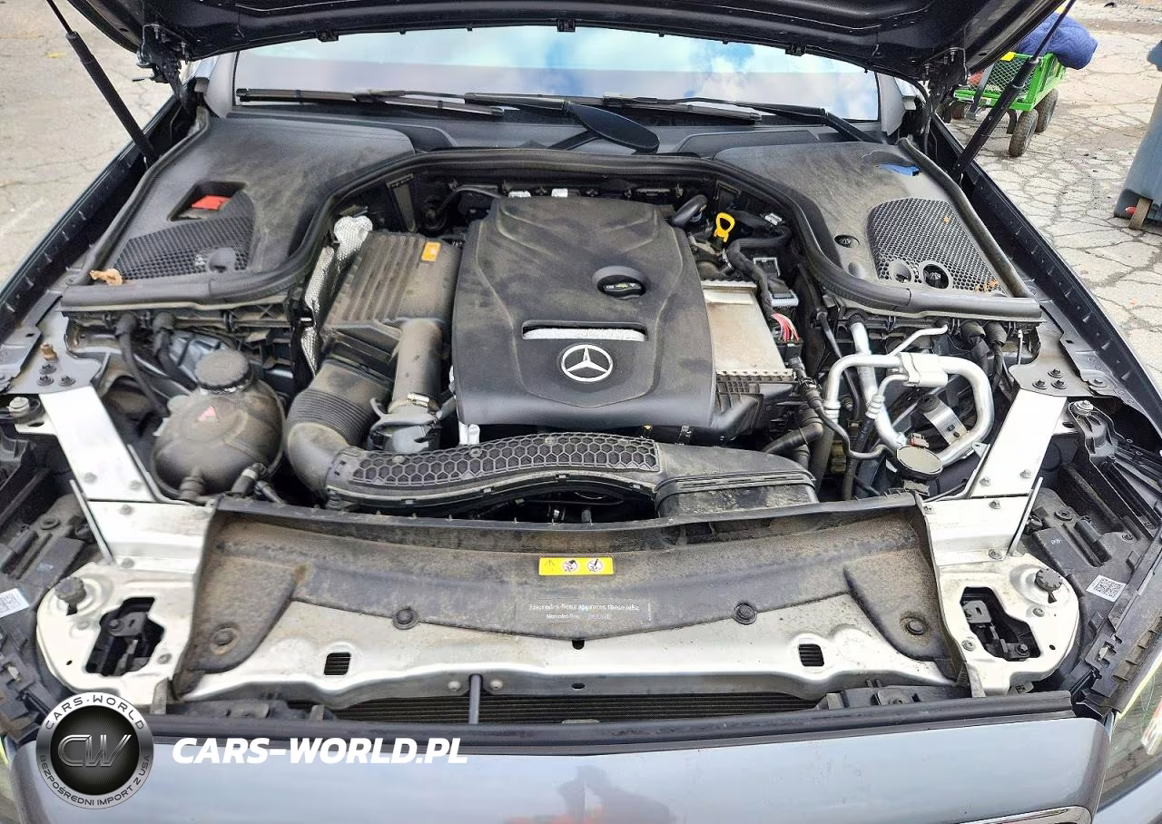 2018 Mercedes-Benz E 300 4Matic VIN:WDDZF4KB9JA444586 - 11