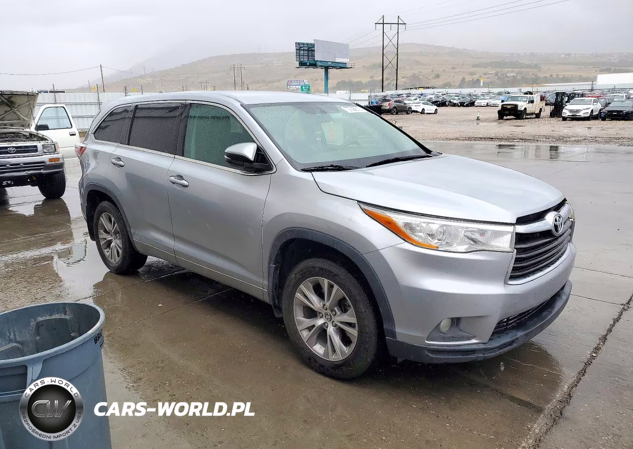 2016 Toyota Highlander Le Plus VIN:5TDBKRFHXGS230821 - 4