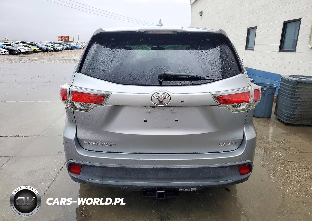 2016 Toyota Highlander Le Plus VIN:5TDBKRFHXGS230821 - 6