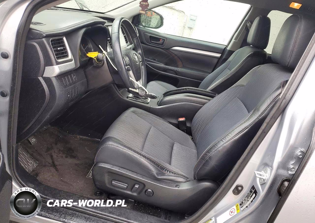 2016 Toyota Highlander Le Plus VIN:5TDBKRFHXGS230821 - 7