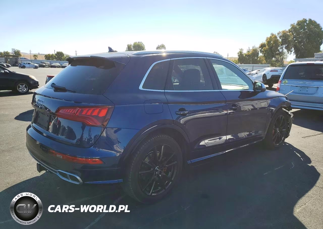 2018 Audi Sq5 Prestige VIN:WA1C4AFY2J2133833 - 3