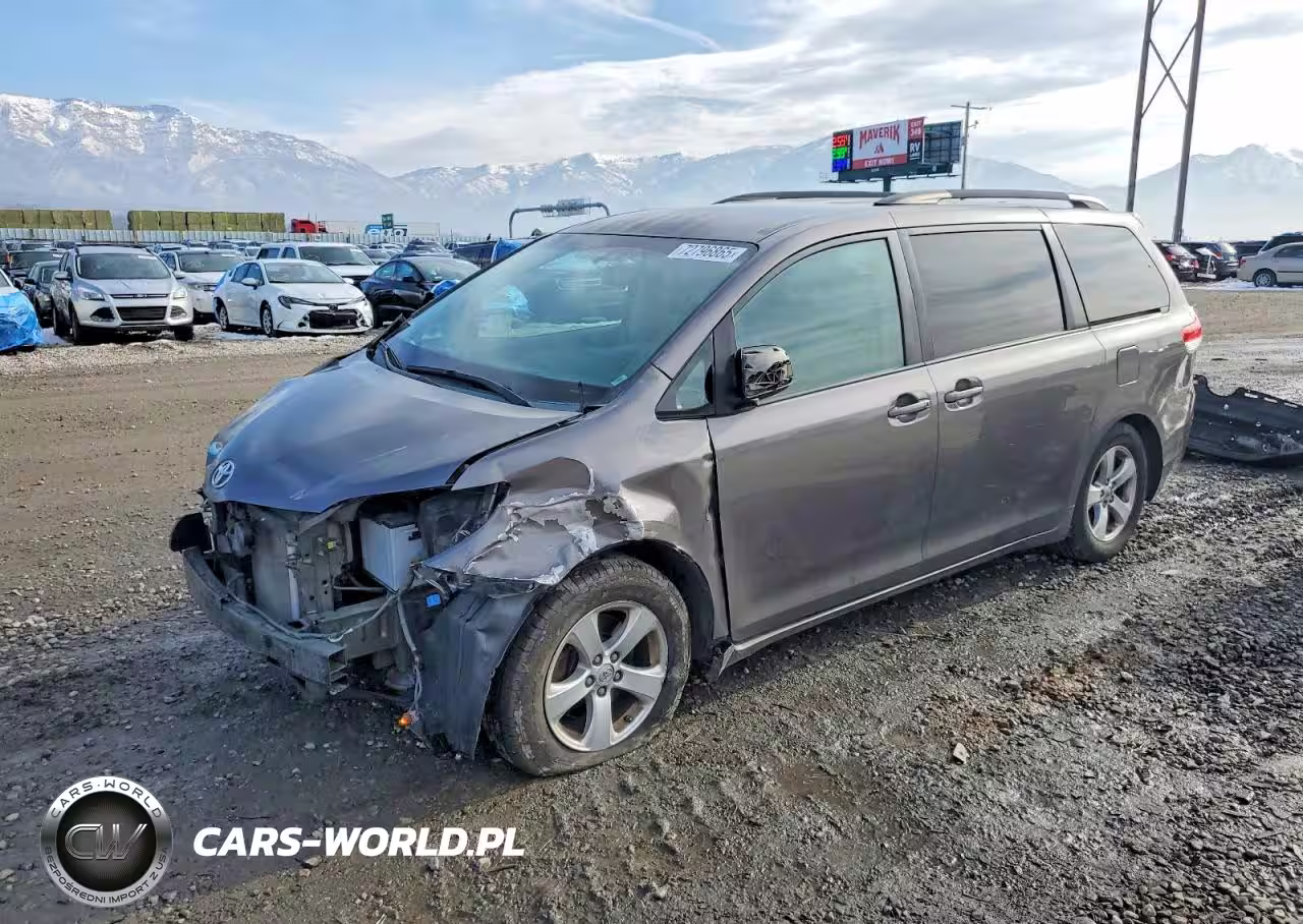 2013 Toyota Sienna Le