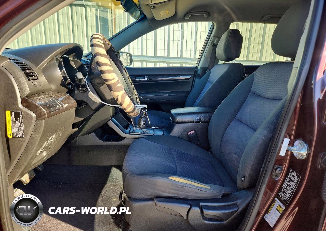 2012 Kia Sorento Lx VIN:5XYKT3A13CG279709 - 7
