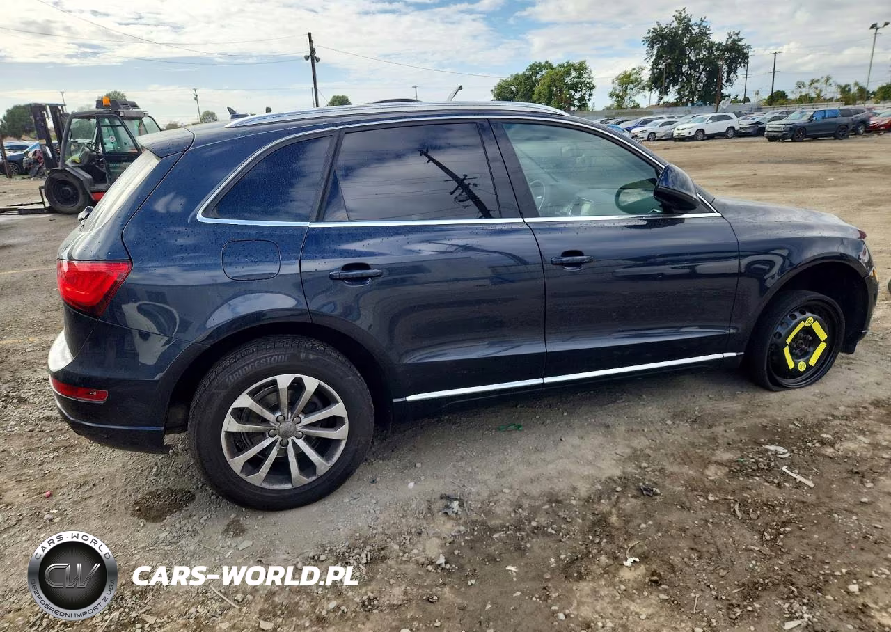 2014 Audi Q5 Premium VIN:WA1CFAFP6EA053660 - 3