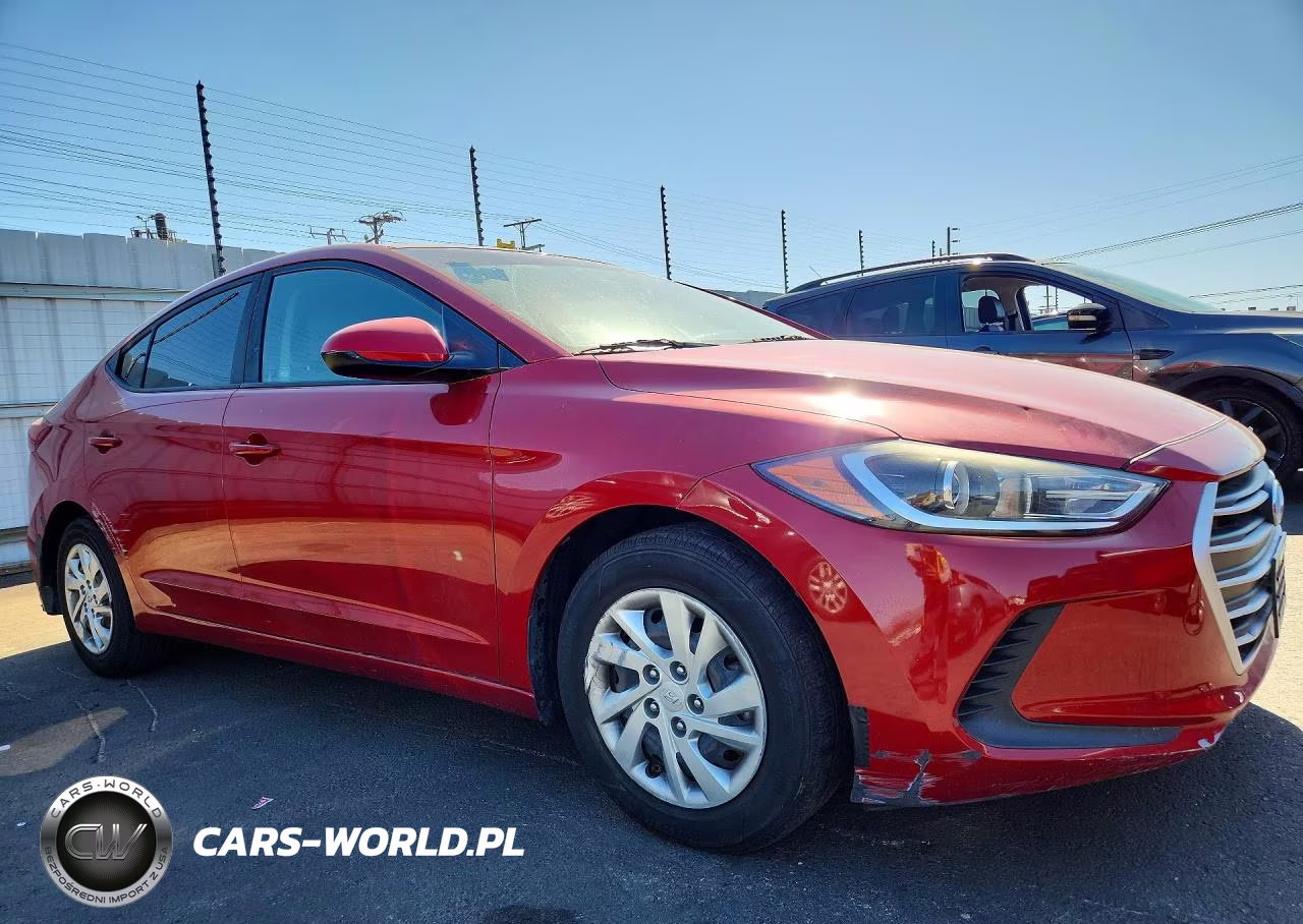 2018 Hyundai Elantra Se VIN:KMHD74LF8JU477642 - 4