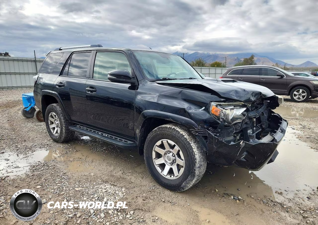 2014 Toyota 4Runner Trail Premium VIN:JTEBU5JR9E5197232 - 4