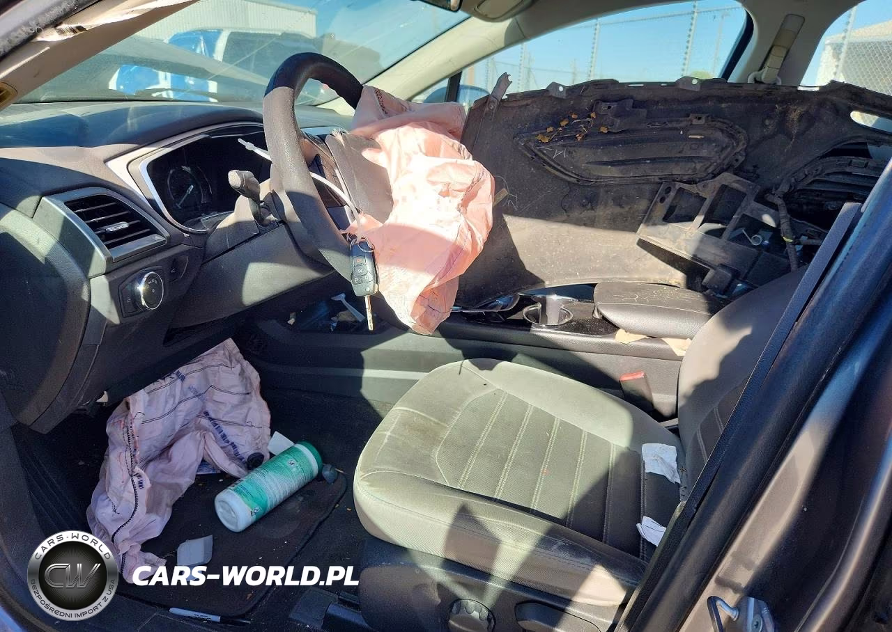 2014 Ford Fusion S Hybrid VIN:3FA6P0UU7ER276076 - 7