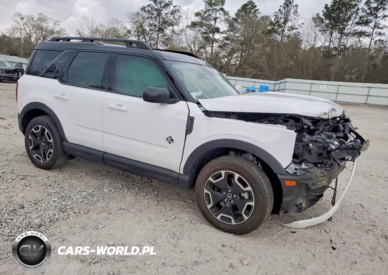 2024 Ford Bronco Sport Outer Banks VIN:3FMCR9C66RRE73157 - 4