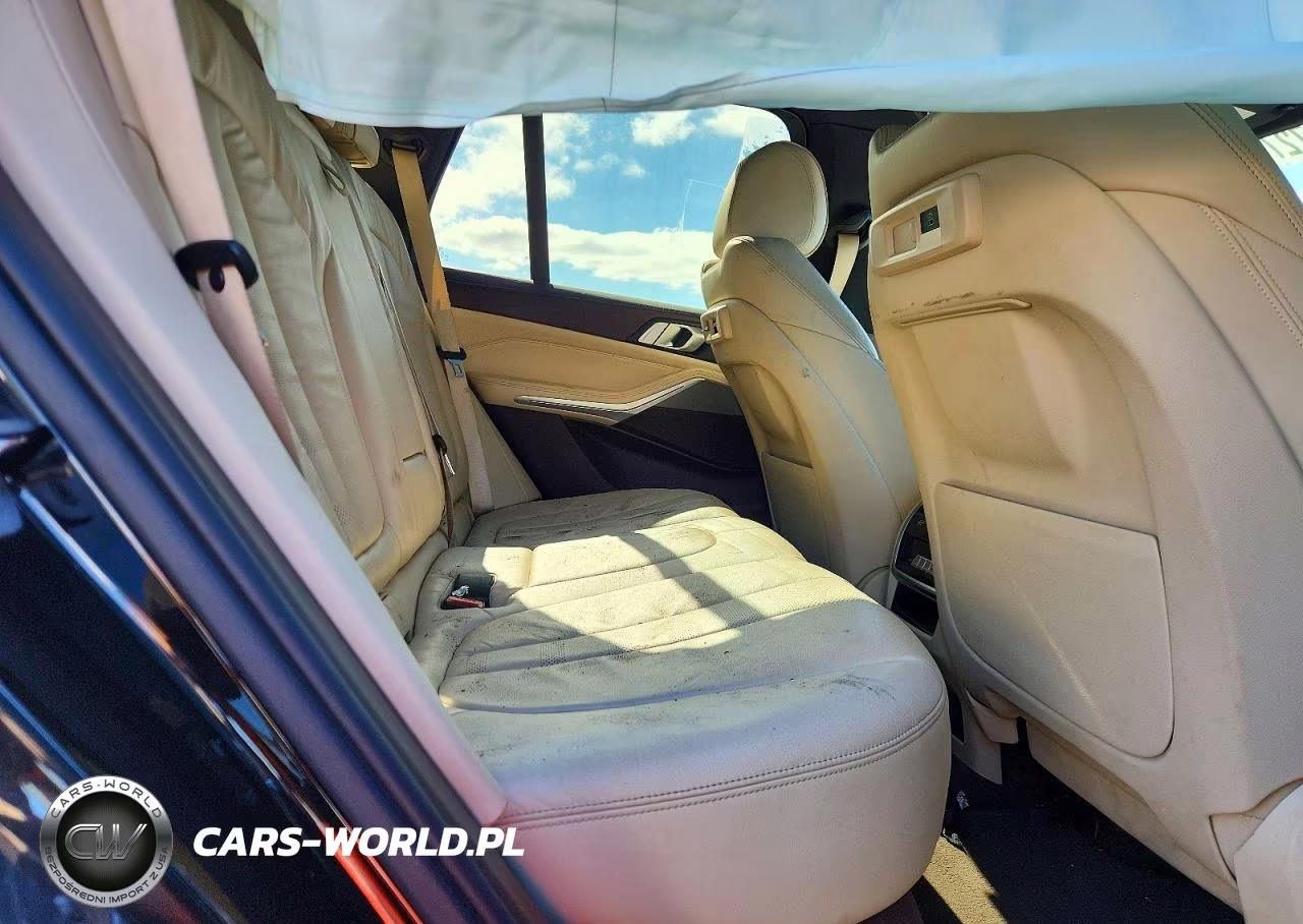 2019 BMW X5 xDrive40I VIN:5UXCR6C5XKLK87585 - 11
