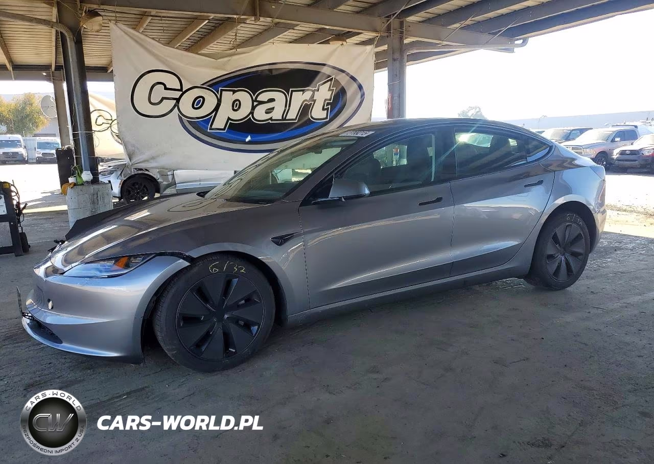 2025 Tesla Model 3