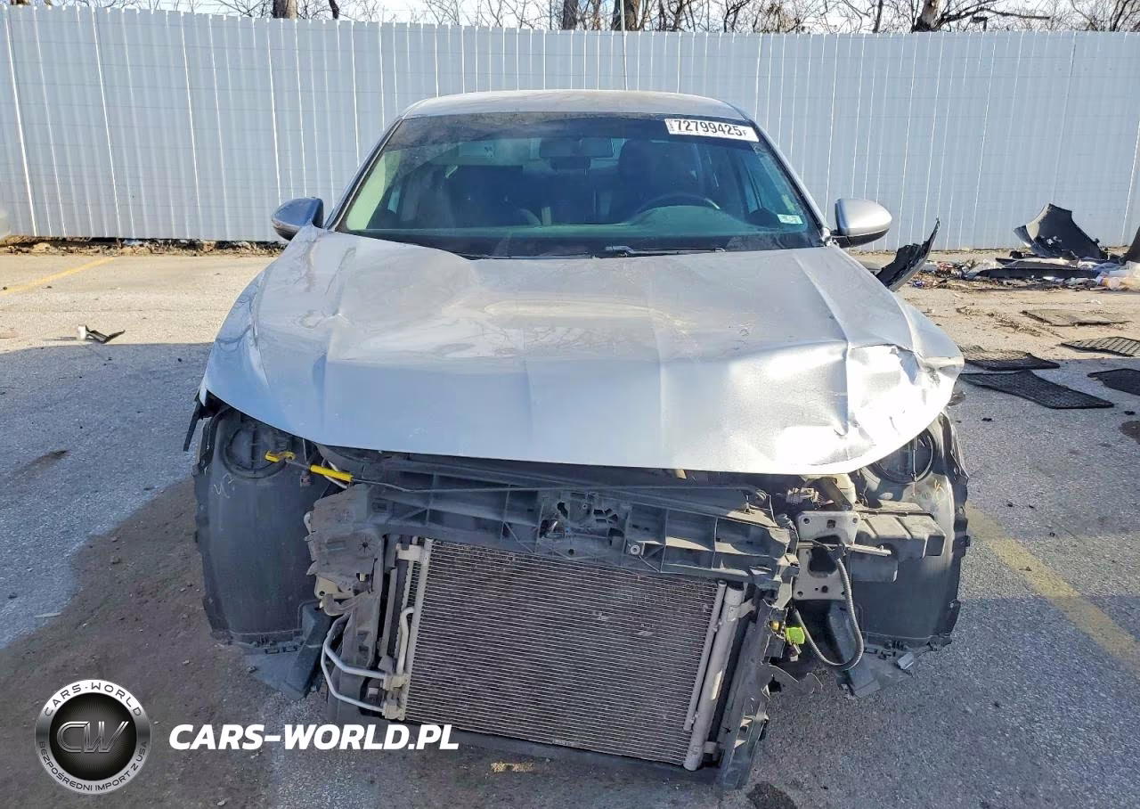 2019 Volkswagen Jetta S VIN:3VWCB7BU8KM212660 - 5