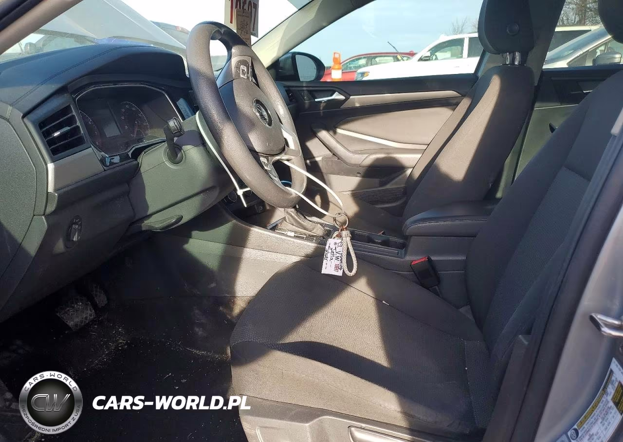 2019 Volkswagen Jetta S VIN:3VWCB7BU8KM212660 - 7