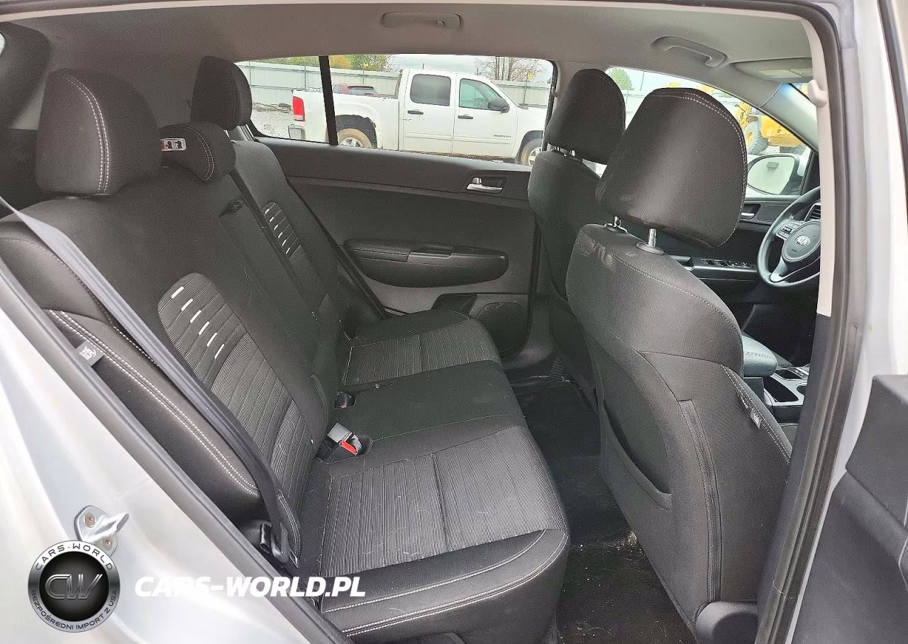 2017 Kia Sportage Lx VIN:KNDPM3AC0H7065074 - 10