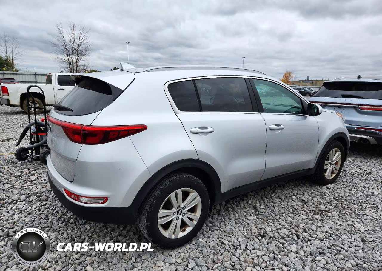2017 Kia Sportage Lx VIN:KNDPM3AC0H7065074 - 3
