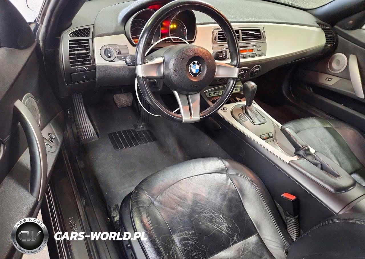 2003 BMW Z4 2.5 VIN:4USBT33443LS42190 - 8