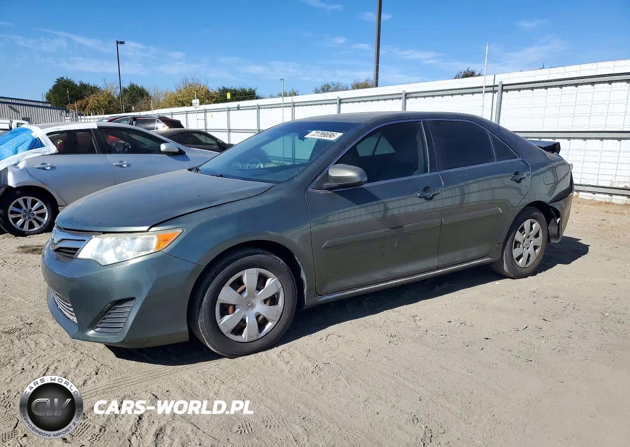 2013 Toyota Camry Le