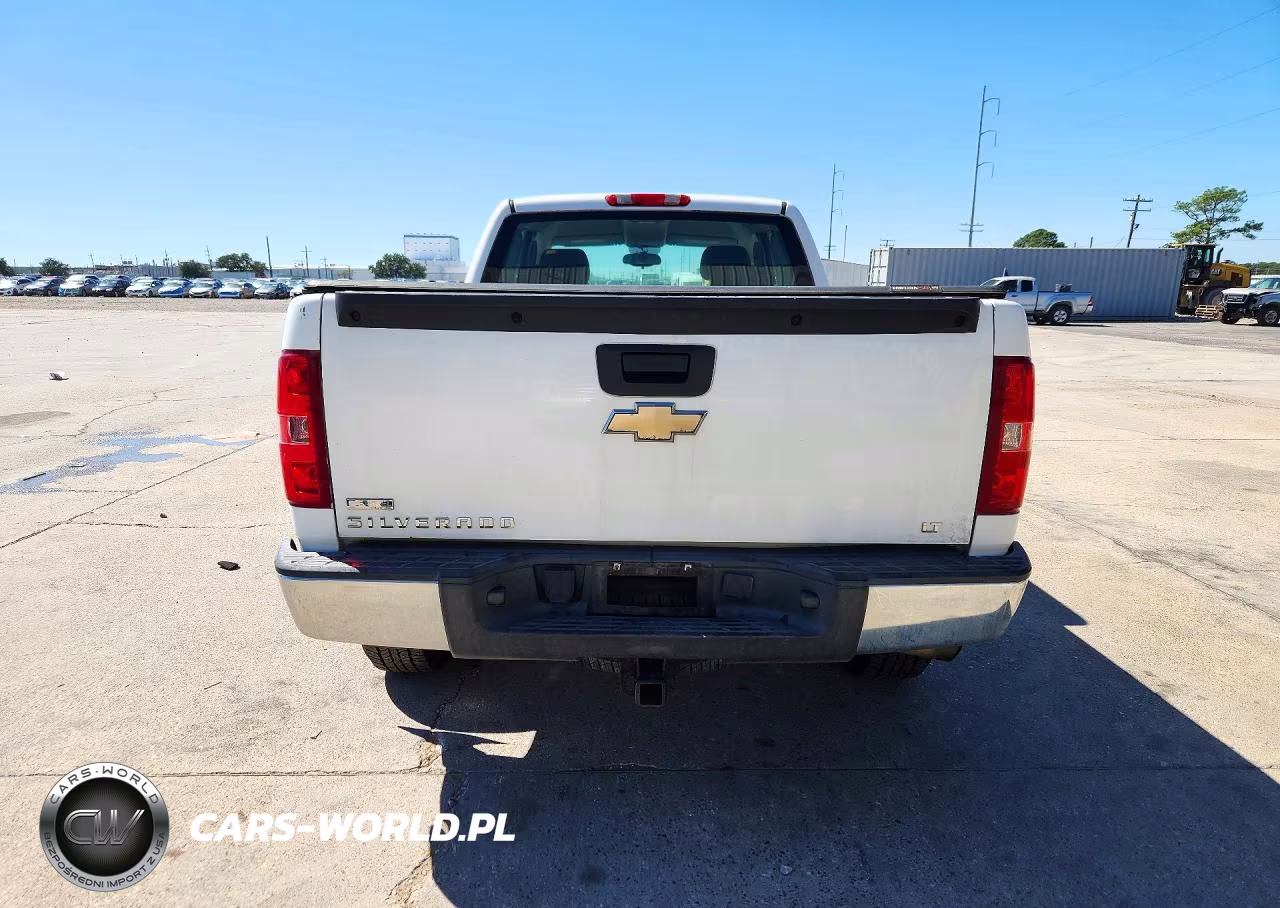 2008 Chevrolet Silverado K1500 VIN:1GCEK19008E181365 - 6