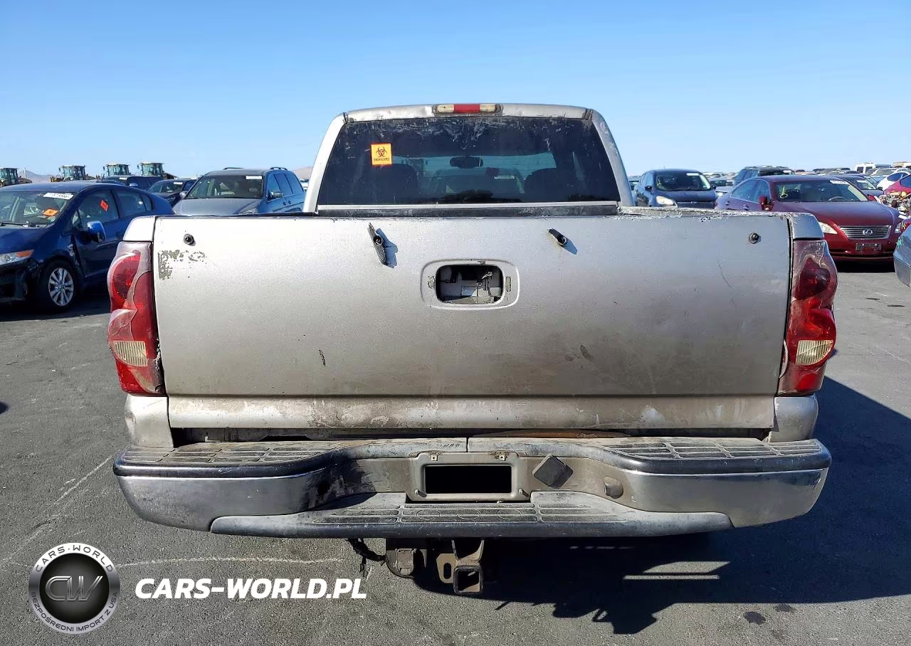 2003 Chevrolet Silverado C1500 VIN:2GCEC19V031243804 - 6