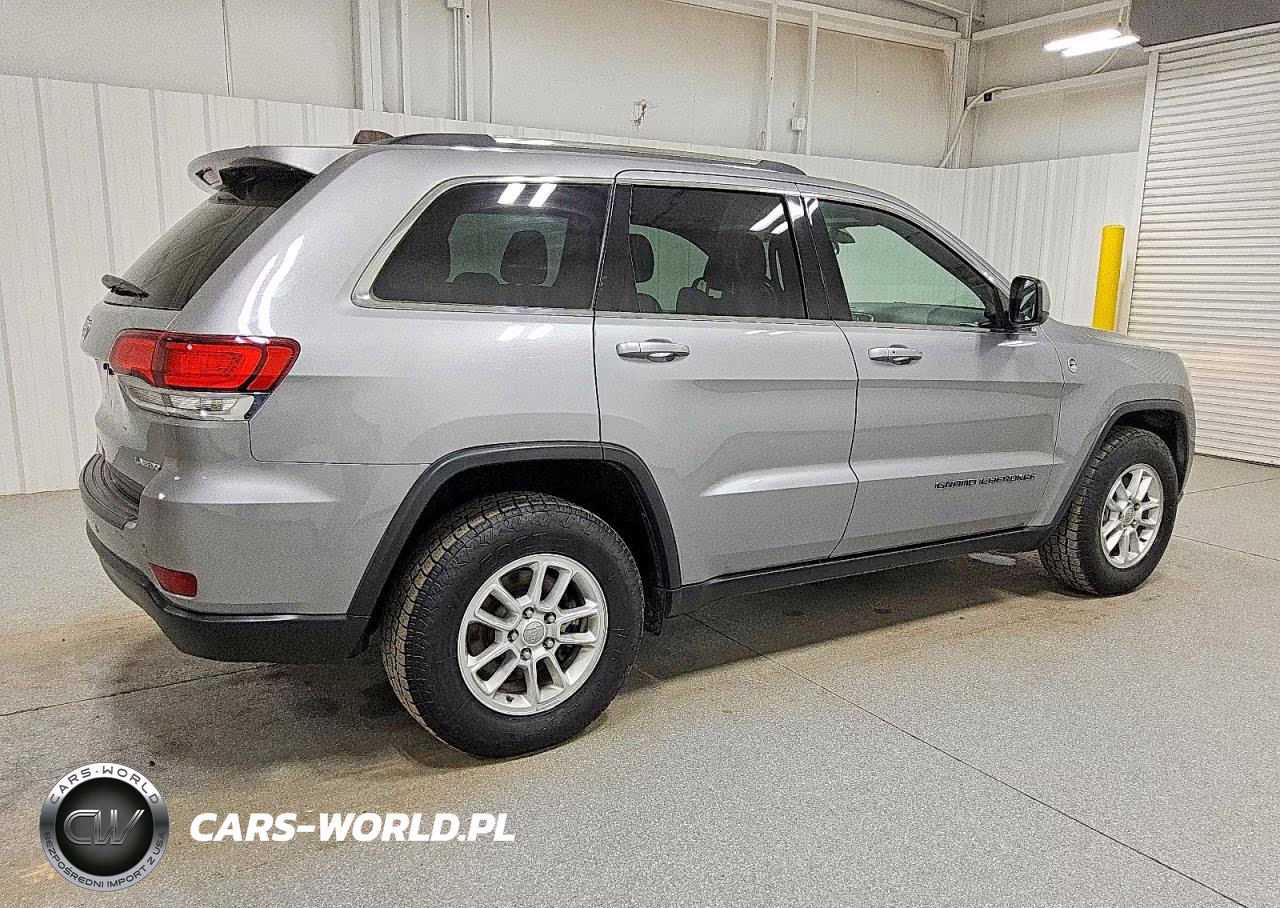 2020 Jeep Grand Cherokee Laredo VIN:1C4RJFAG8LC163355 - 3