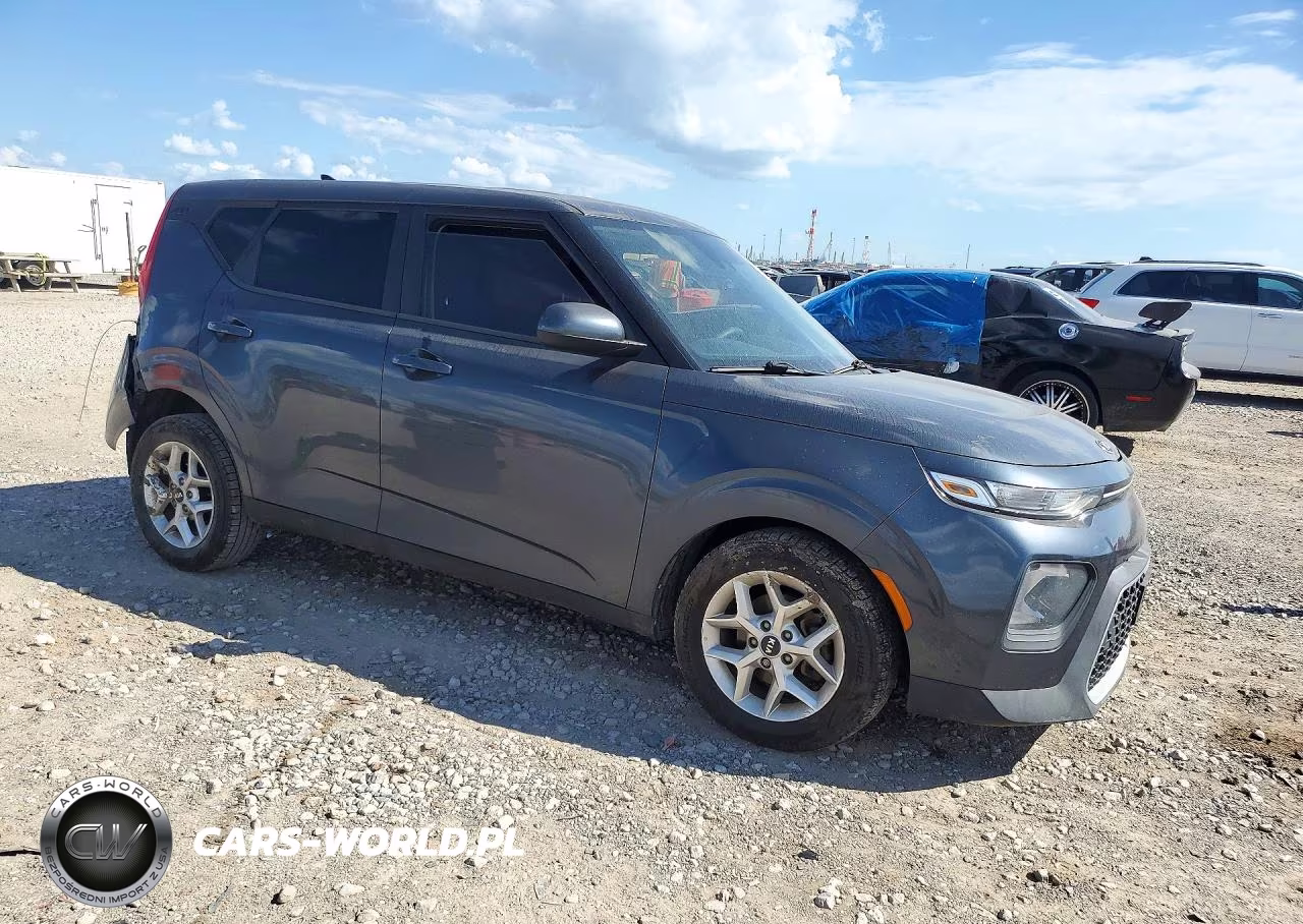 2020 Kia Soul S VIN:KNDJ23AUXL7109661 - 4