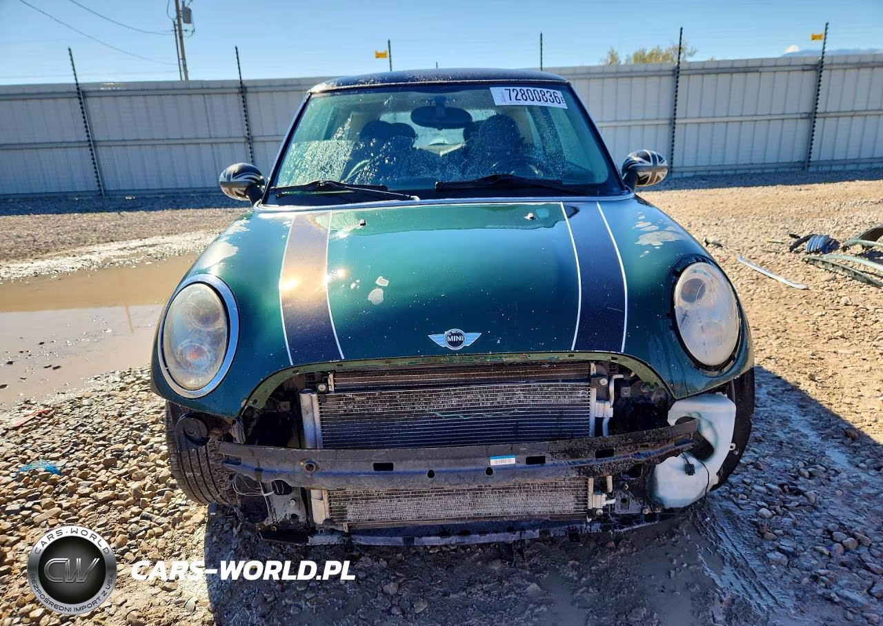 2011 Mini Cooper VIN:WMWSU3C5XBT182715 - 5