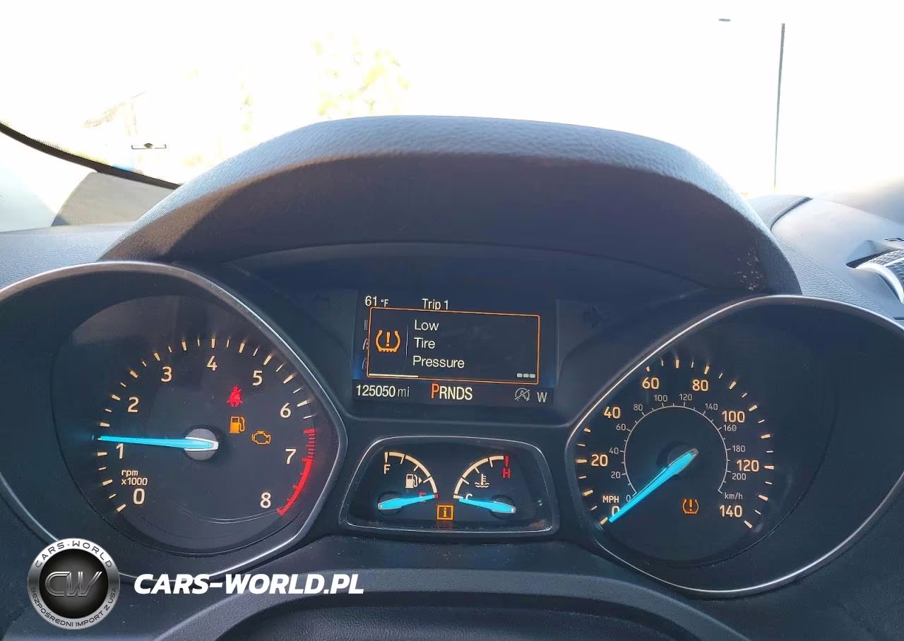 2018 Ford Escape Se VIN:1FMCU9GD0JUC35048 - 9