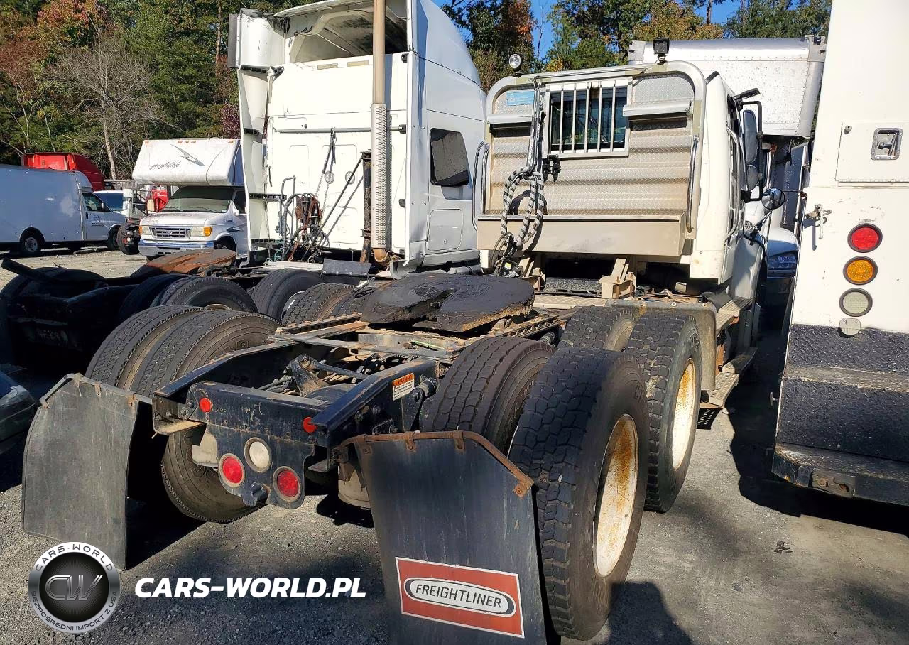 2014 Freightliner Business Class M2 Semi Truck VIN:1FUJC5DV4EHFV6802 - 3