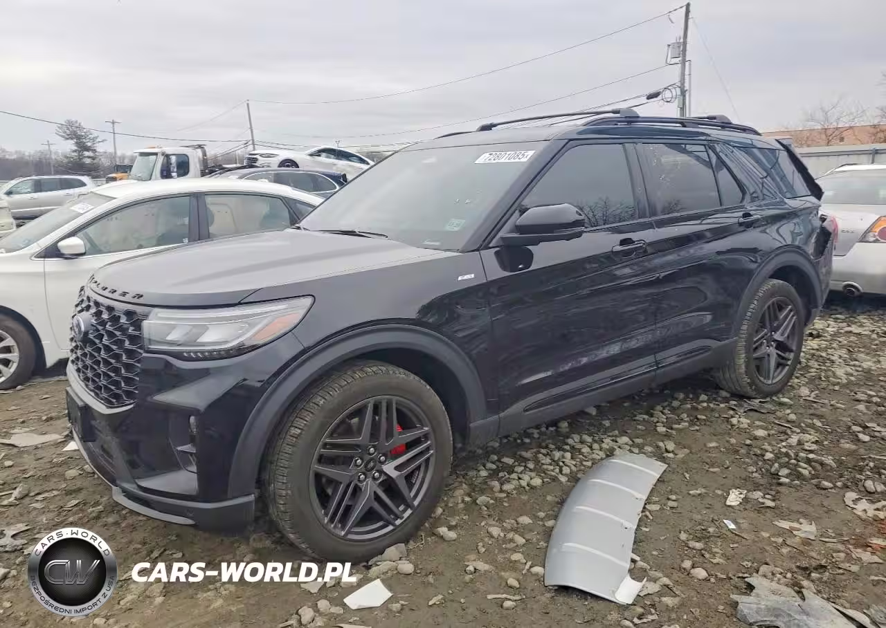 2025 Ford Explorer St-Line