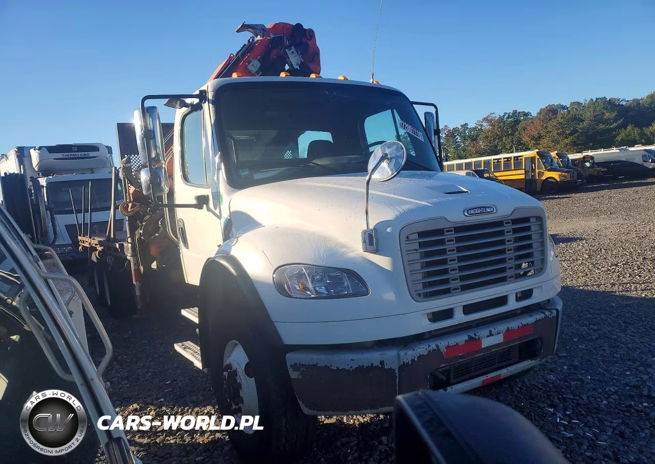 2015 Freightliner M2 106 Medium Duty VIN:1FVHCYCY0FHGT0743 - 4