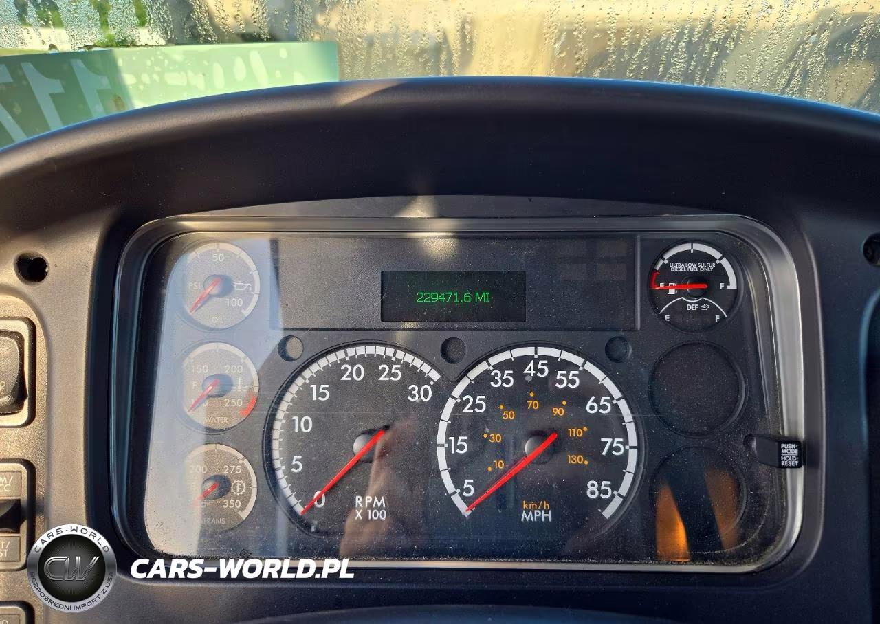 2017 Freightliner M2 106 Medium Duty VIN:1FVACWDU6HHJD5640 - 9