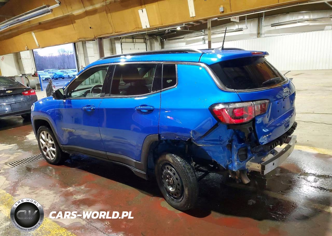 2023 Jeep Compass Latitude Lux VIN:3C4NJDFN1PT544937 - 2