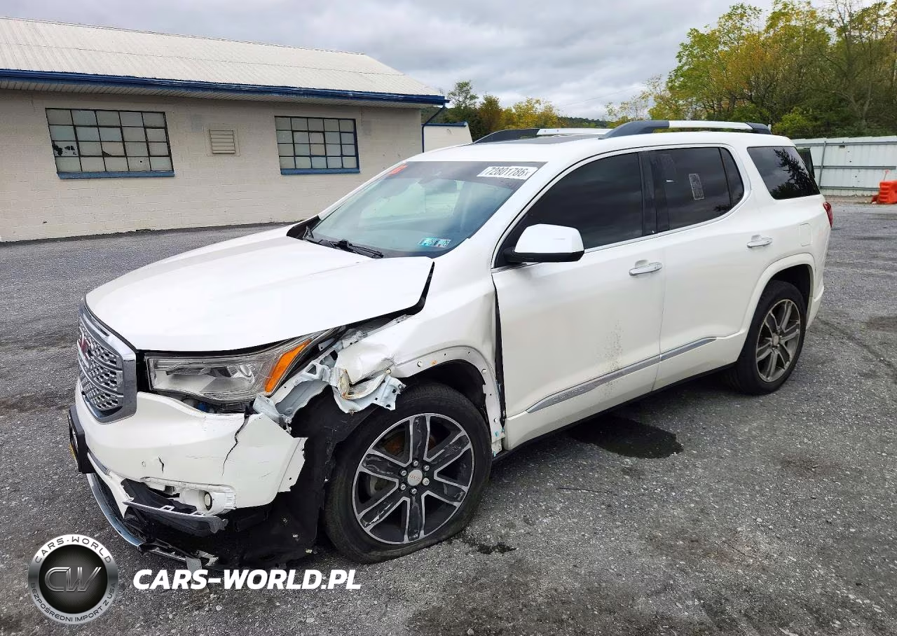 2017 GMC Acadia Denali – zdjęcie 1 z 13