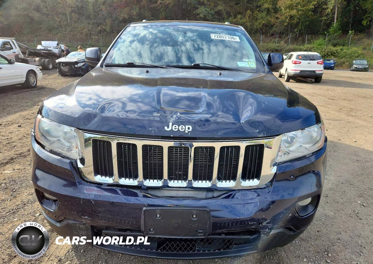 2013 Jeep Grand Cherokee Laredo VIN:1C4RJFAG9DC501623 - 5