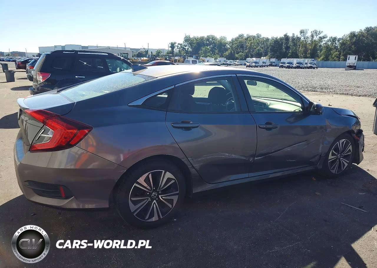 2018 Honda Civic Ex VIN:JHMFC1F32JX034814 - 3