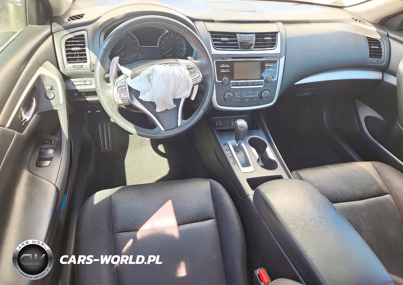 2017 Nissan Altima 2.5 Sr VIN:1N4AL3AP8HC136241 - 8