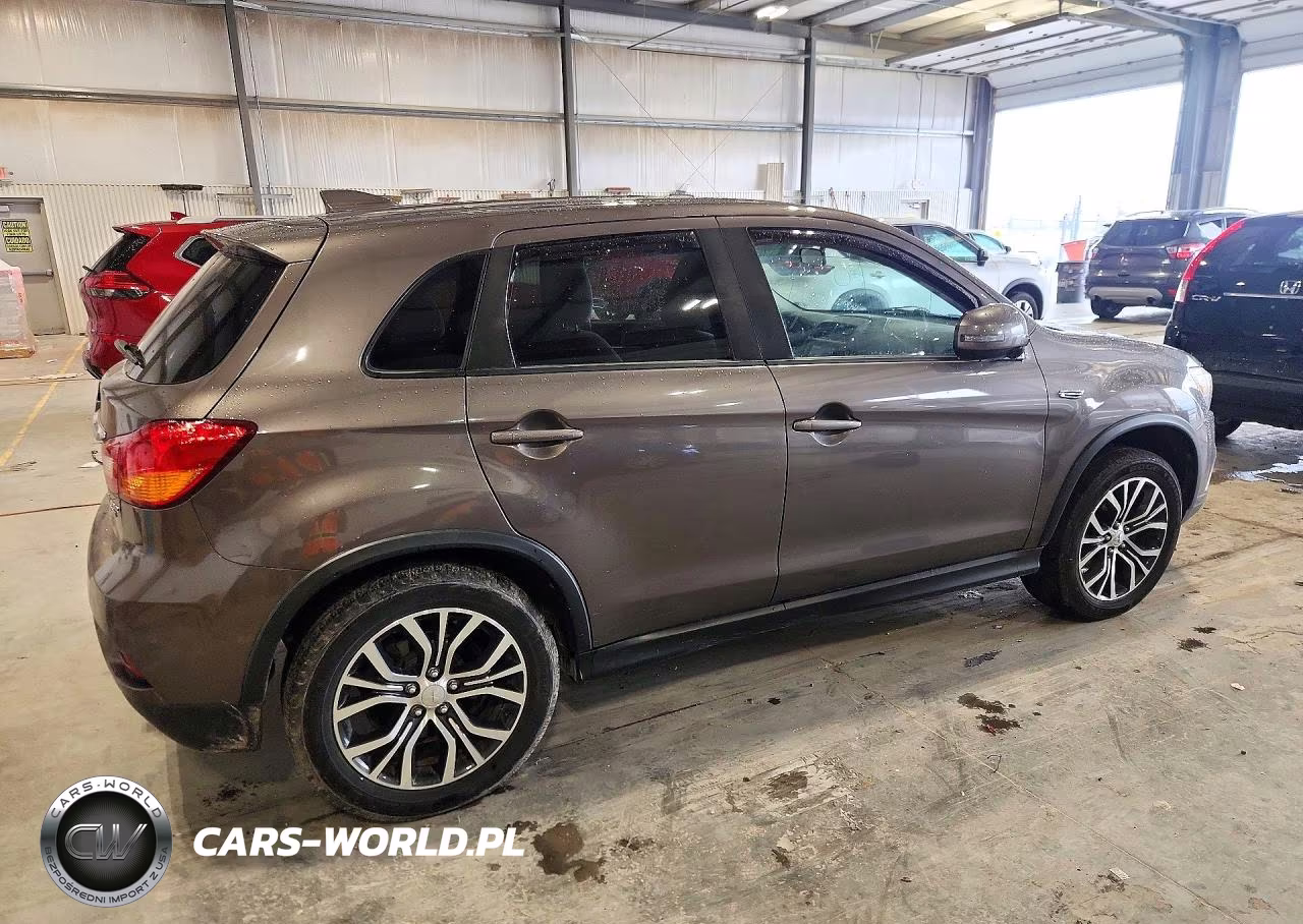 2019 Mitsubishi Outlander Sport Es VIN:JA4AP3AU2KU015558 - 3