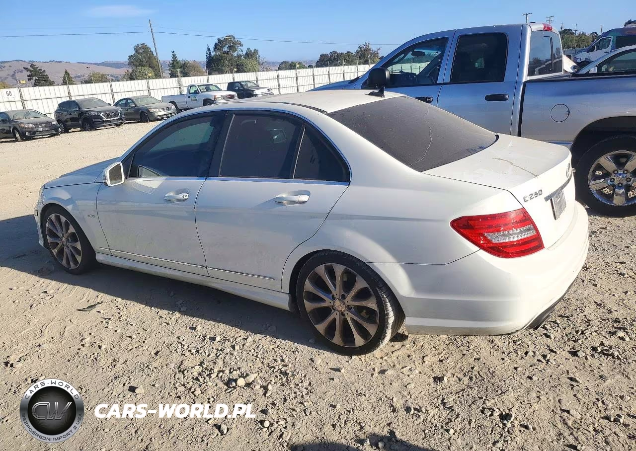 2012 Mercedes-Benz C 250 VIN:WDDGF4HB2CA641097 - 2