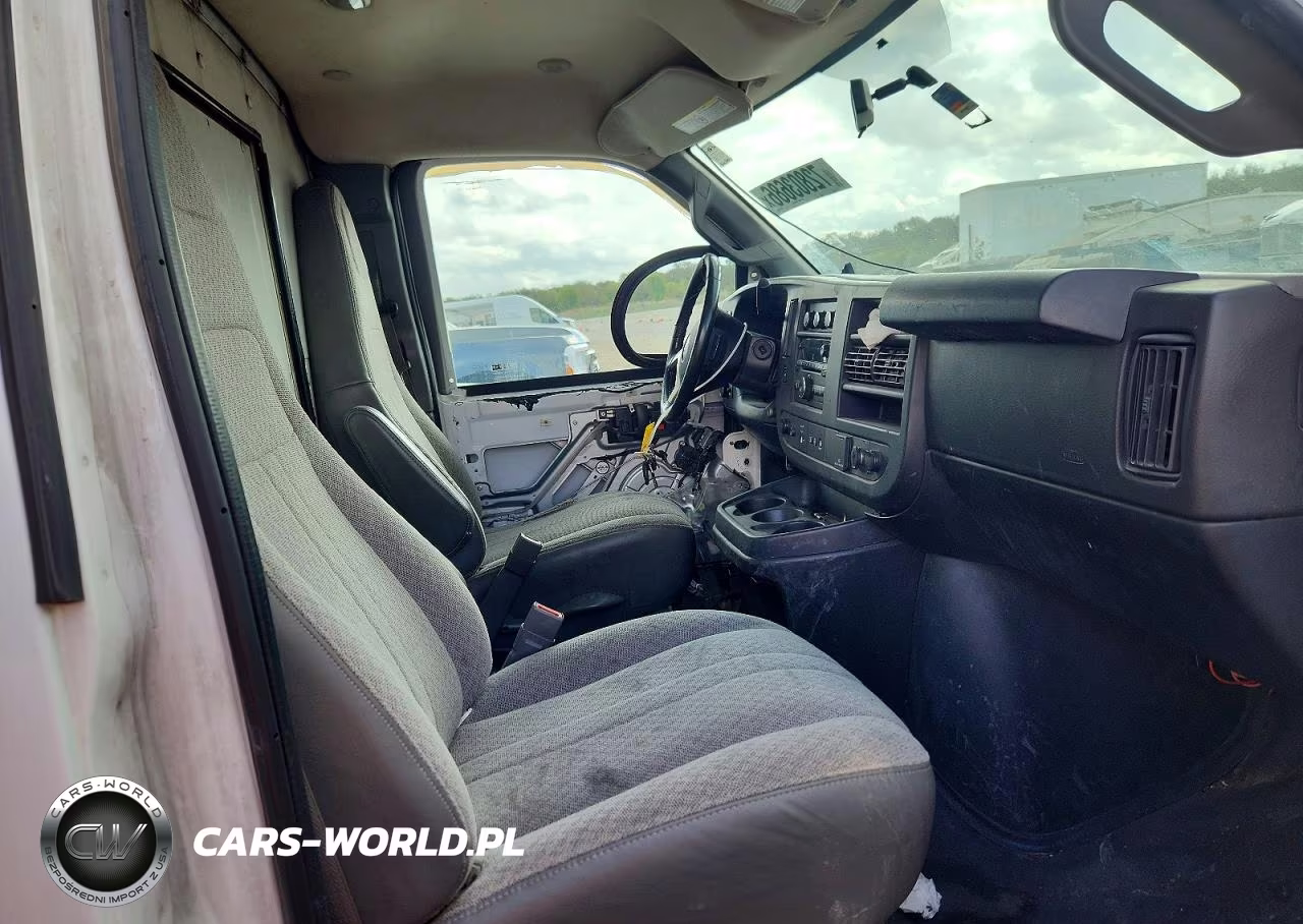 2019 Chevrolet Express G3500 Box Truck VIN:1HA3GTCG6KN004686 - 11