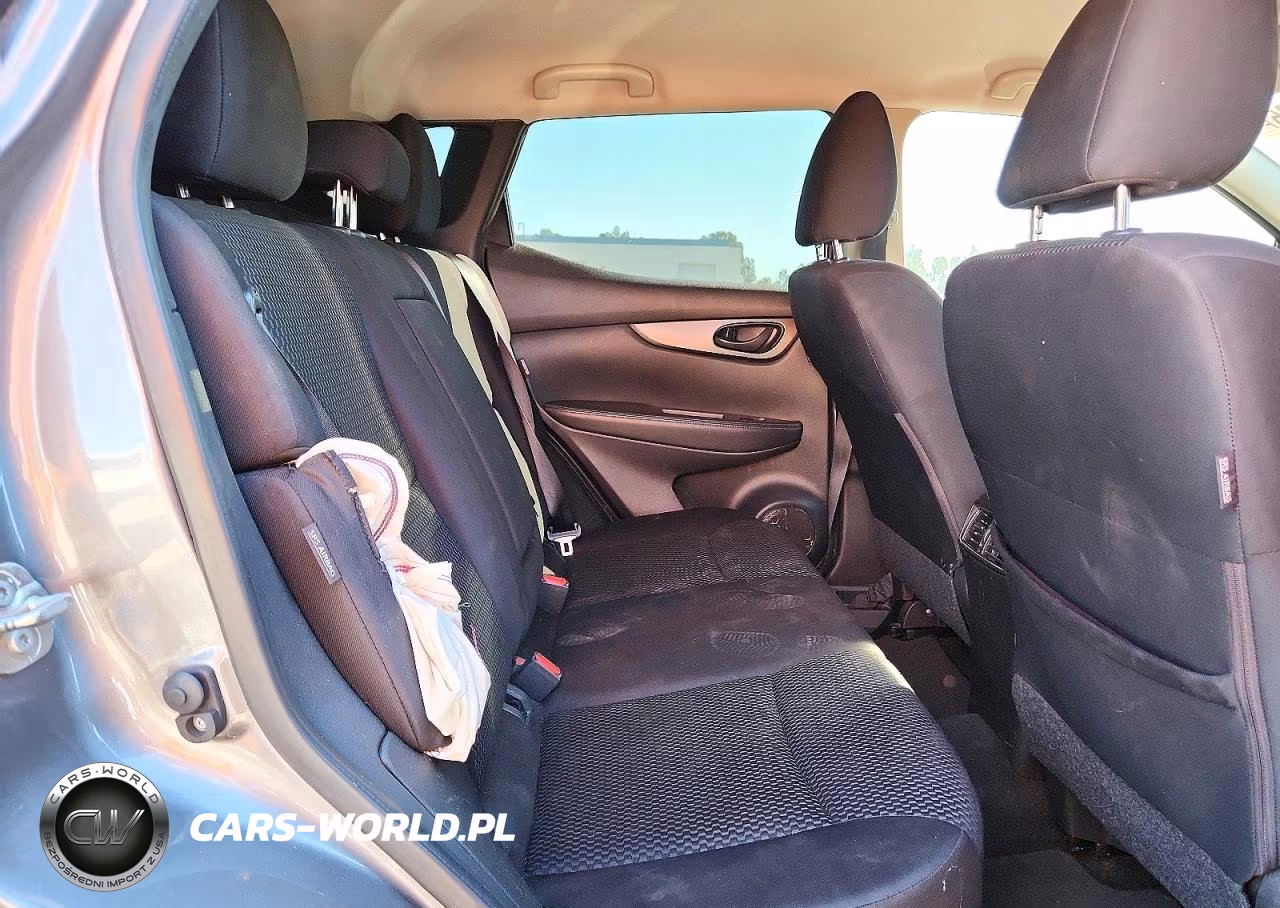 2020 Nissan Rogue Sport S VIN:JN1BJ1CVXLW258405 - 11