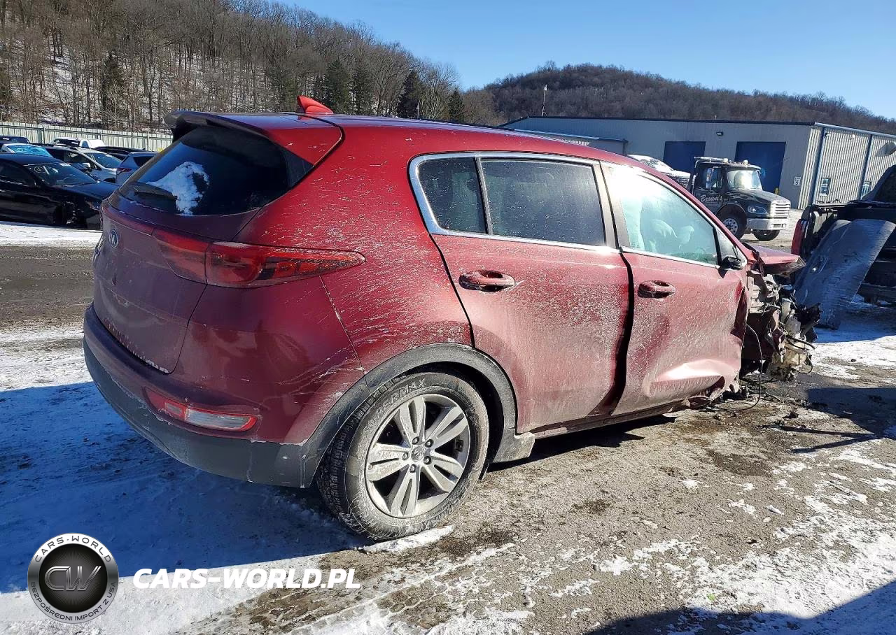2018 Kia Sportage Lx VIN:KNDPM3AC9J7305597 - 3