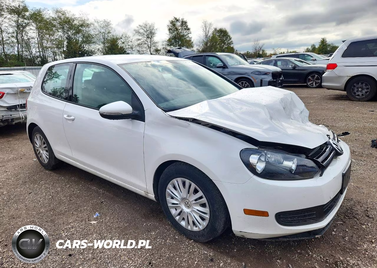 2013 Volkswagen Golf VIN:WVWBB7AJ8DW130386 - 4