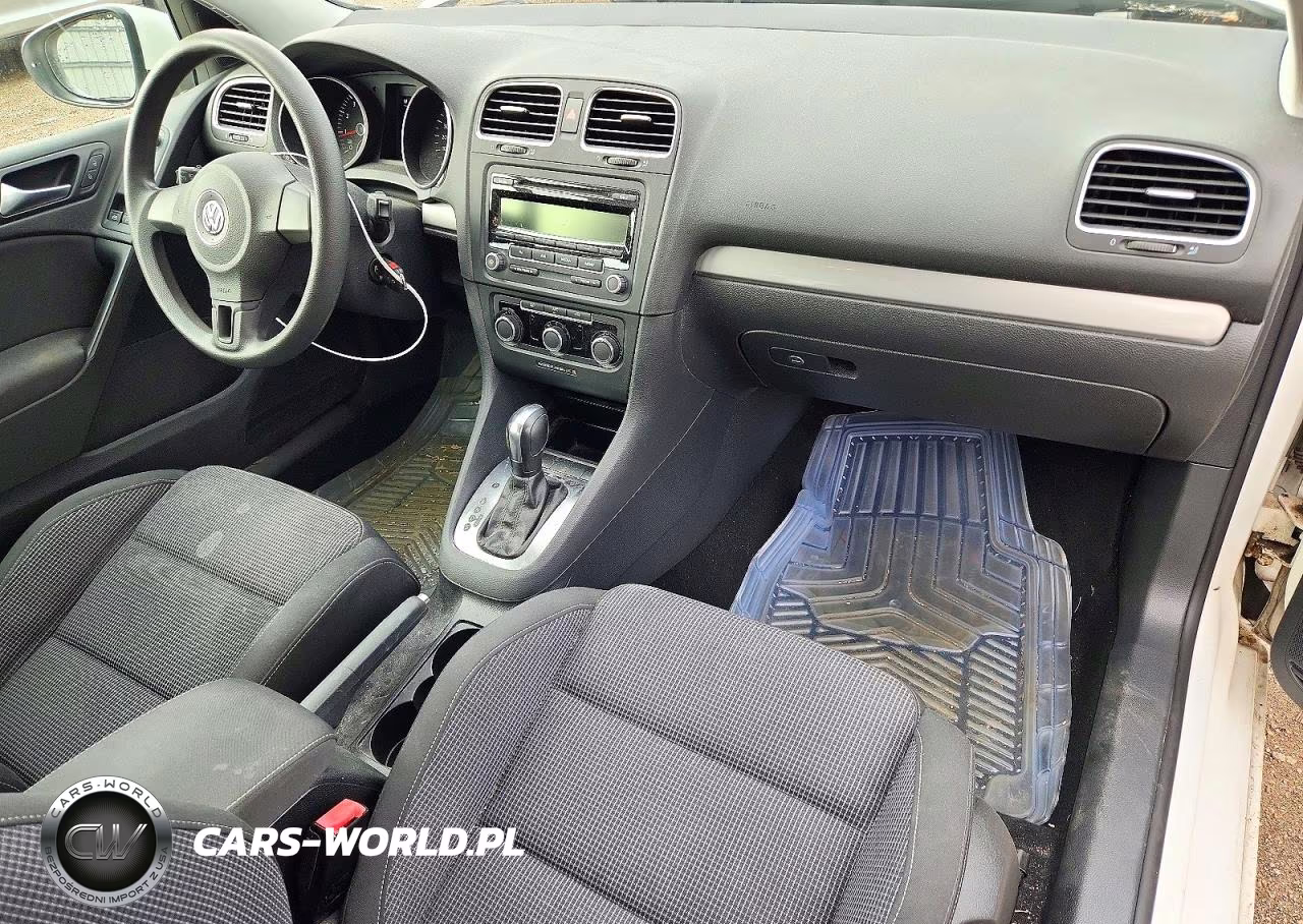 2013 Volkswagen Golf VIN:WVWBB7AJ8DW130386 - 8