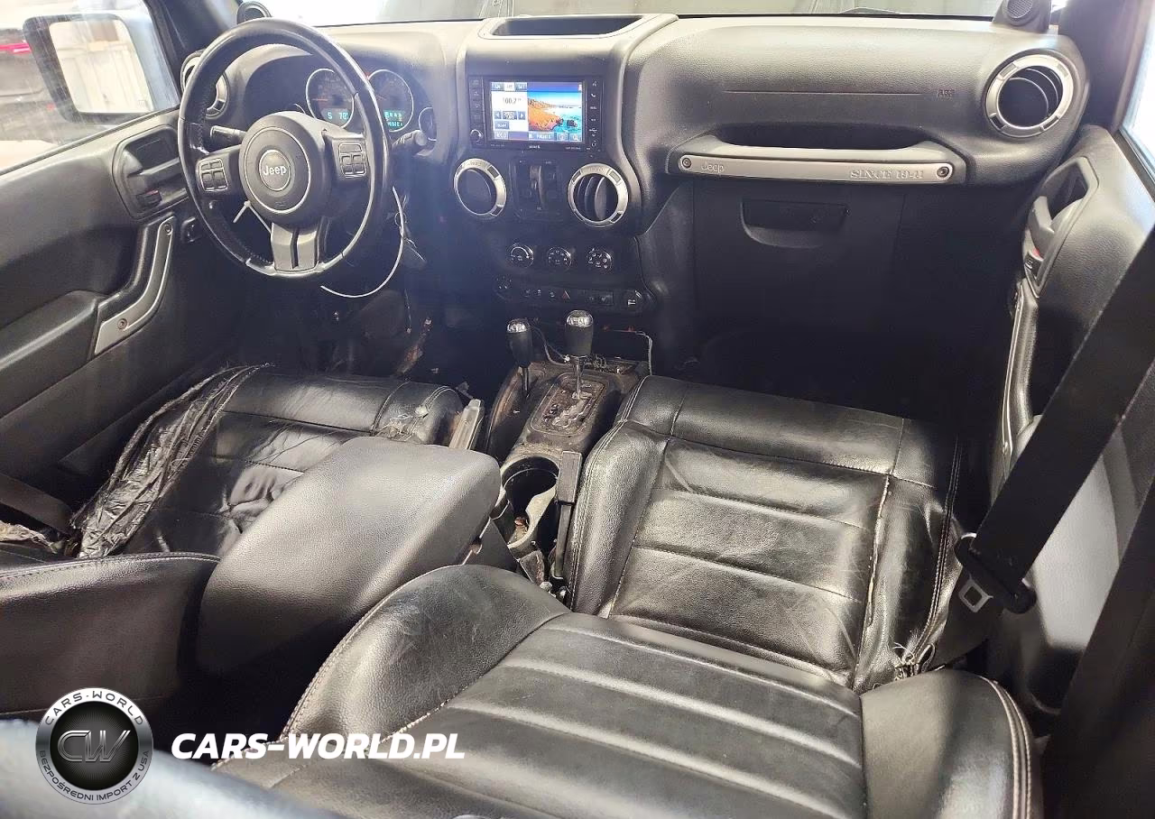 2012 Jeep Wrangler Unlimited Sahara VIN:1C4HJWEG4CL240891 - 8