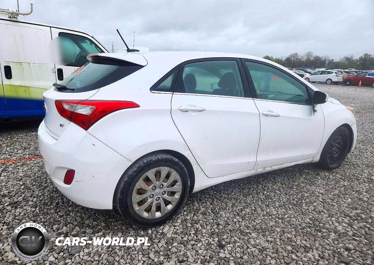 2017 Hyundai Elantra Gt Base VIN:KMHD35LH9HU370144 - 3