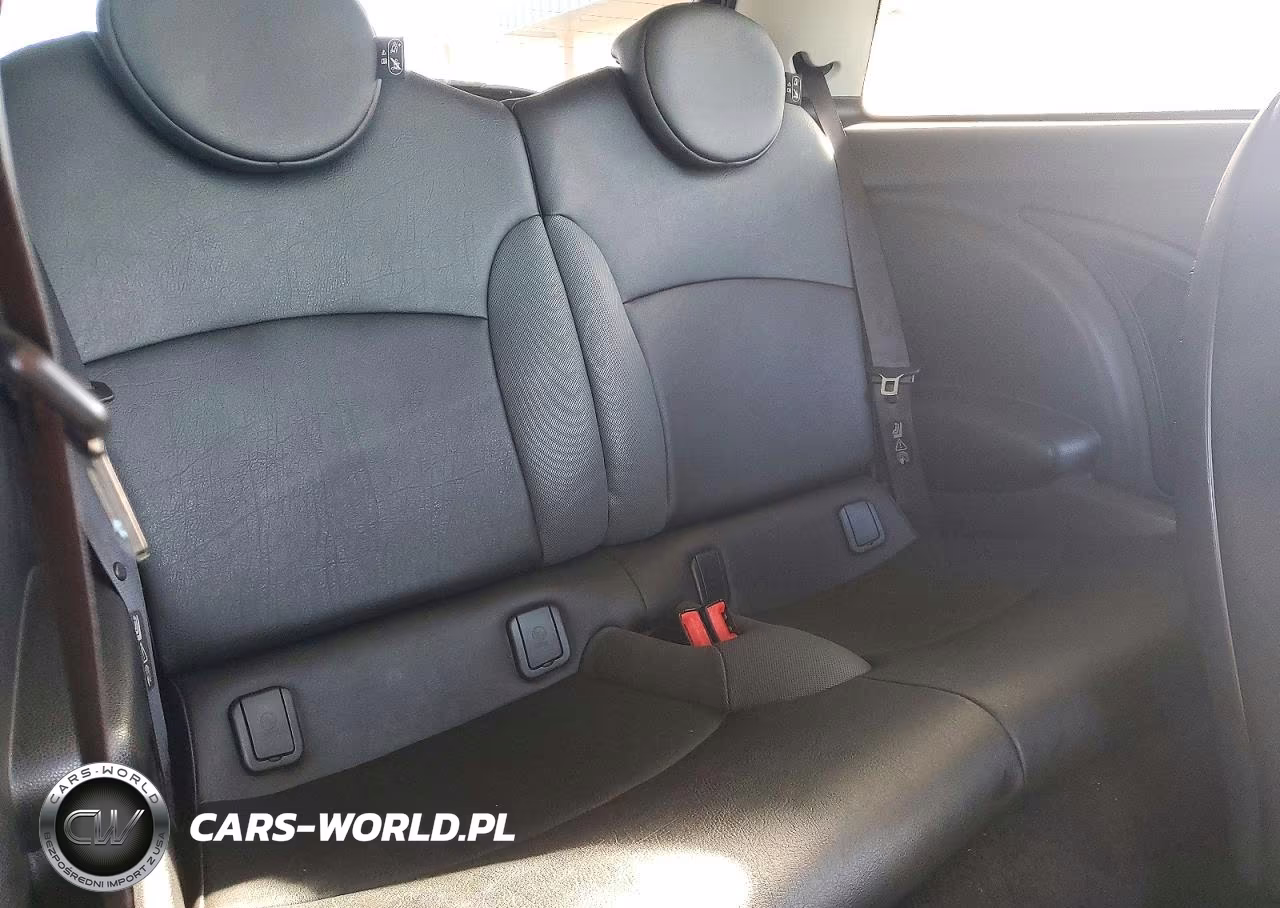 2009 Mini Cooper S VIN:WMWMF73579TX40962 - 10