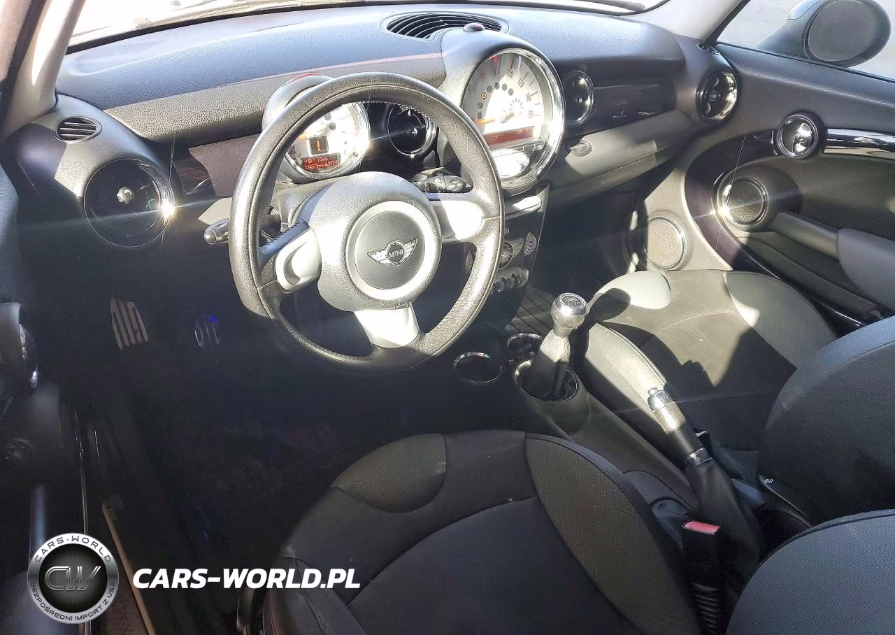 2009 Mini Cooper S VIN:WMWMF73579TX40962 - 8
