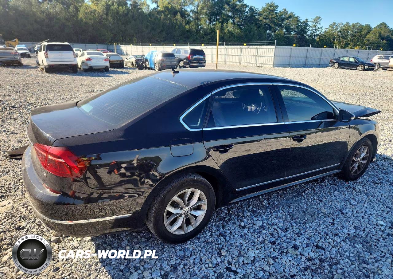 2017 Volkswagen Passat S VIN:1VWAT7A33HC024197 - 3